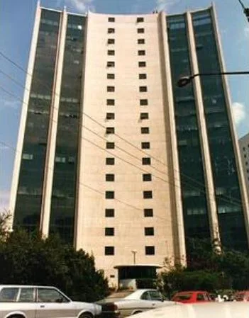 Francisco Lopes — Edifício corporativo em Vila Olímpia, São Paulo