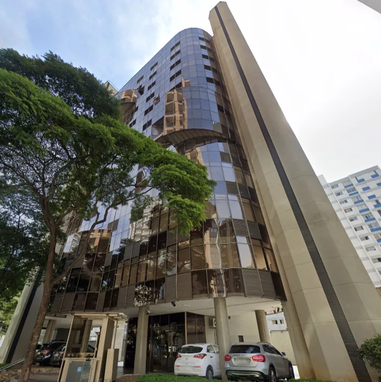 J. Uchoa Borges — Edifício corporativo em Berrini, São Paulo