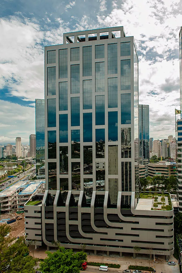 Sky Corporate — Edifício corporativo em Vila Olímpia, São Paulo
